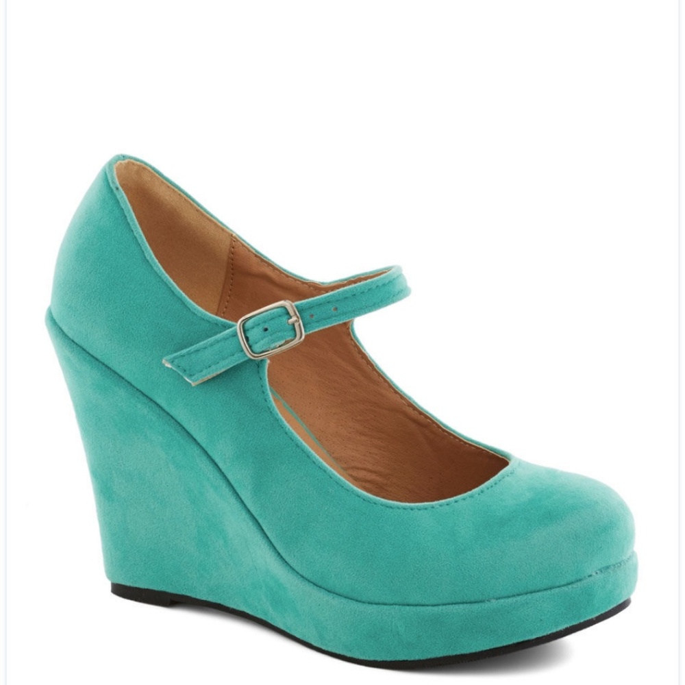 Teal wedges